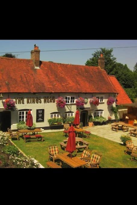 The Swish - New Forest Get Away Redlynch  Esterno foto